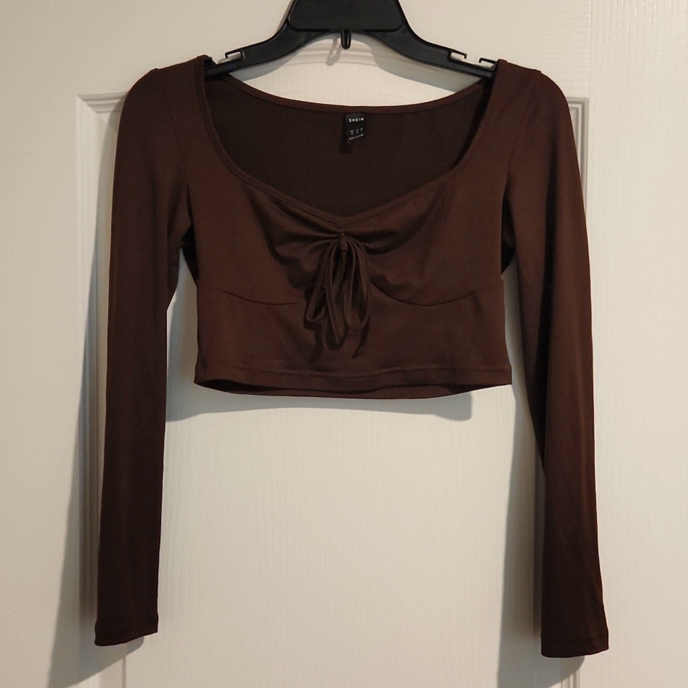 Juniors crop top, size xs.